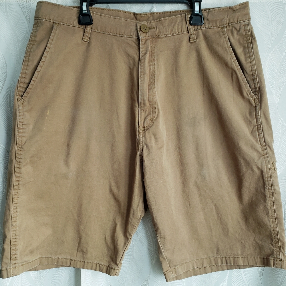 Wrangler Flat Front Khaki Shorts